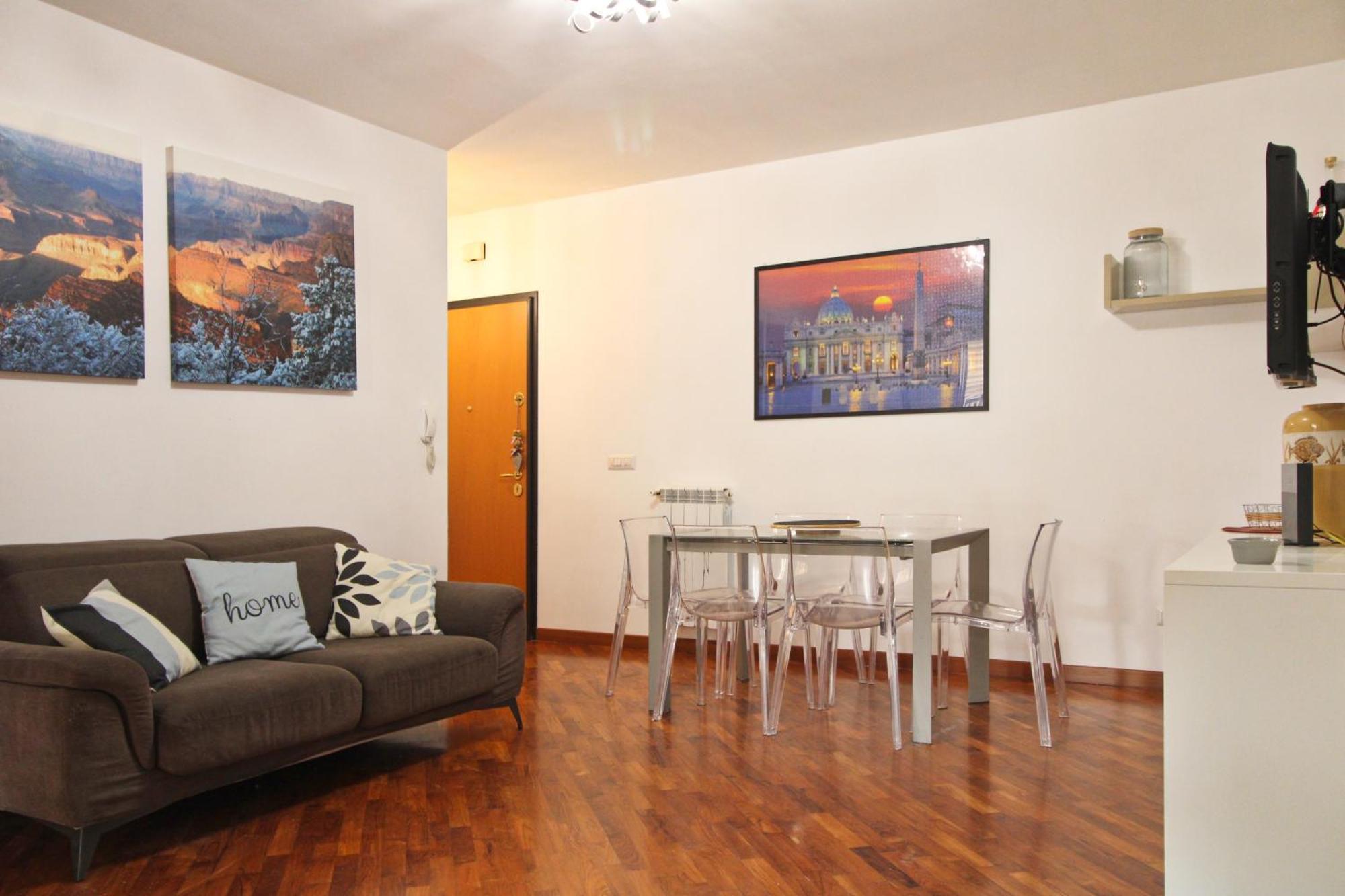 Garden Apartment *