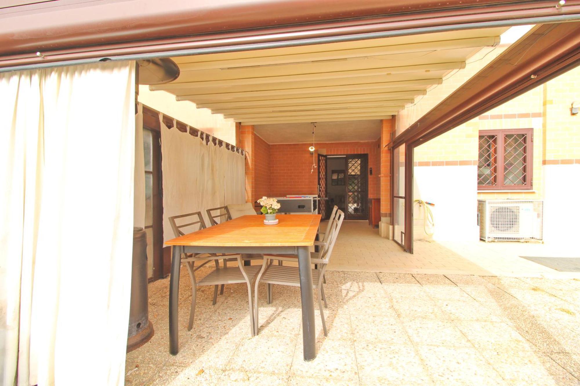 Garden Apartment Rom